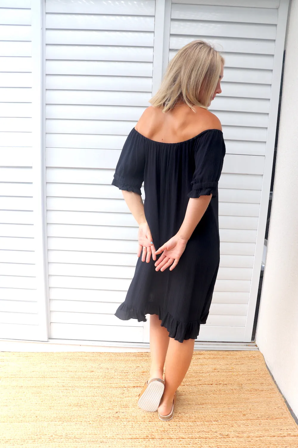 Aloha Dress In Plain Black