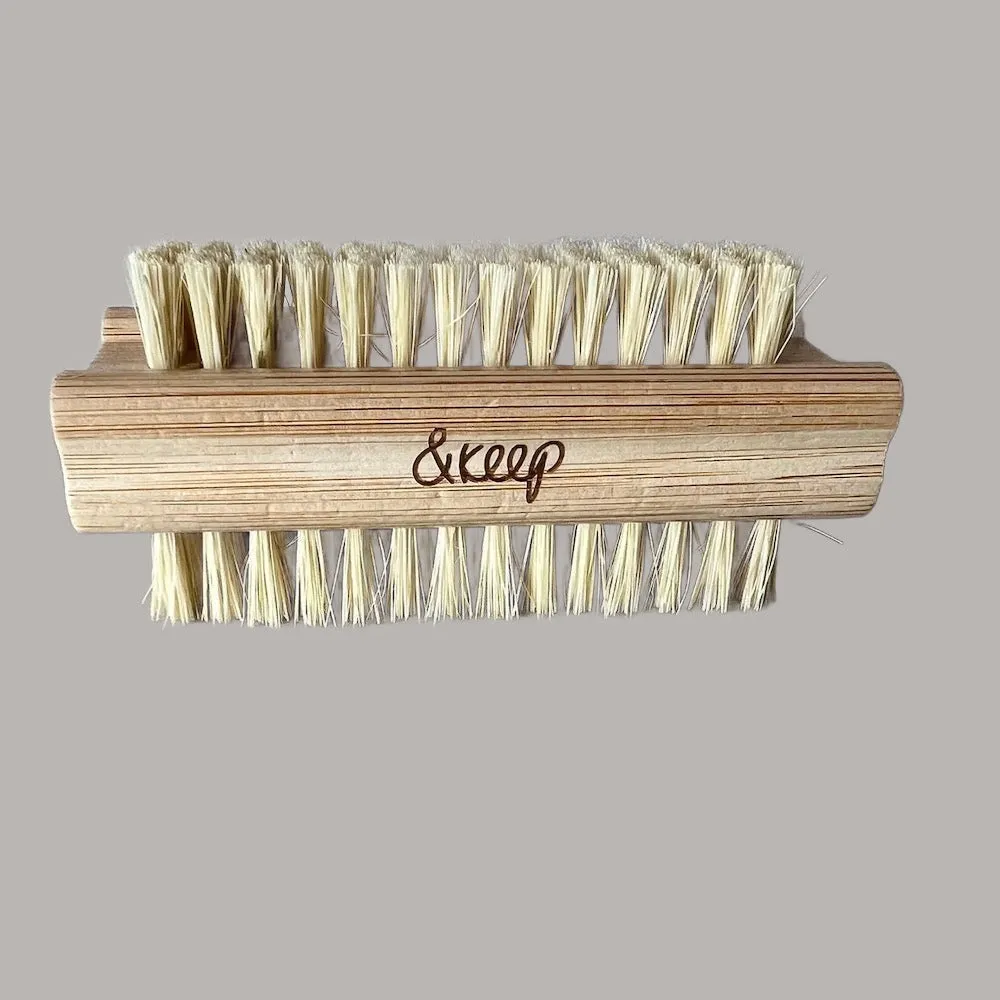 &Keep Bamboo & Sisal Nail Brush