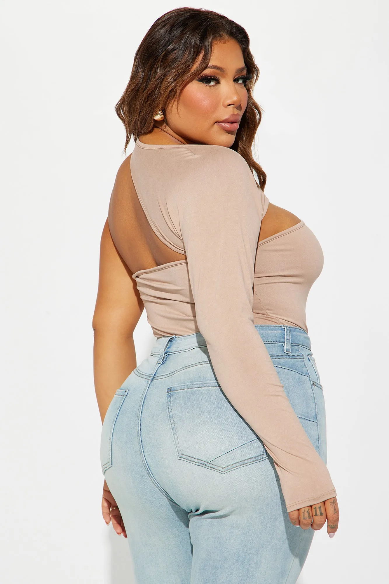 Arms Around Me Bodysuit - Taupe