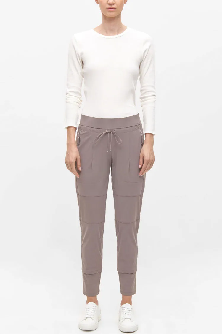 Candy Jersey Jogger in Taupe