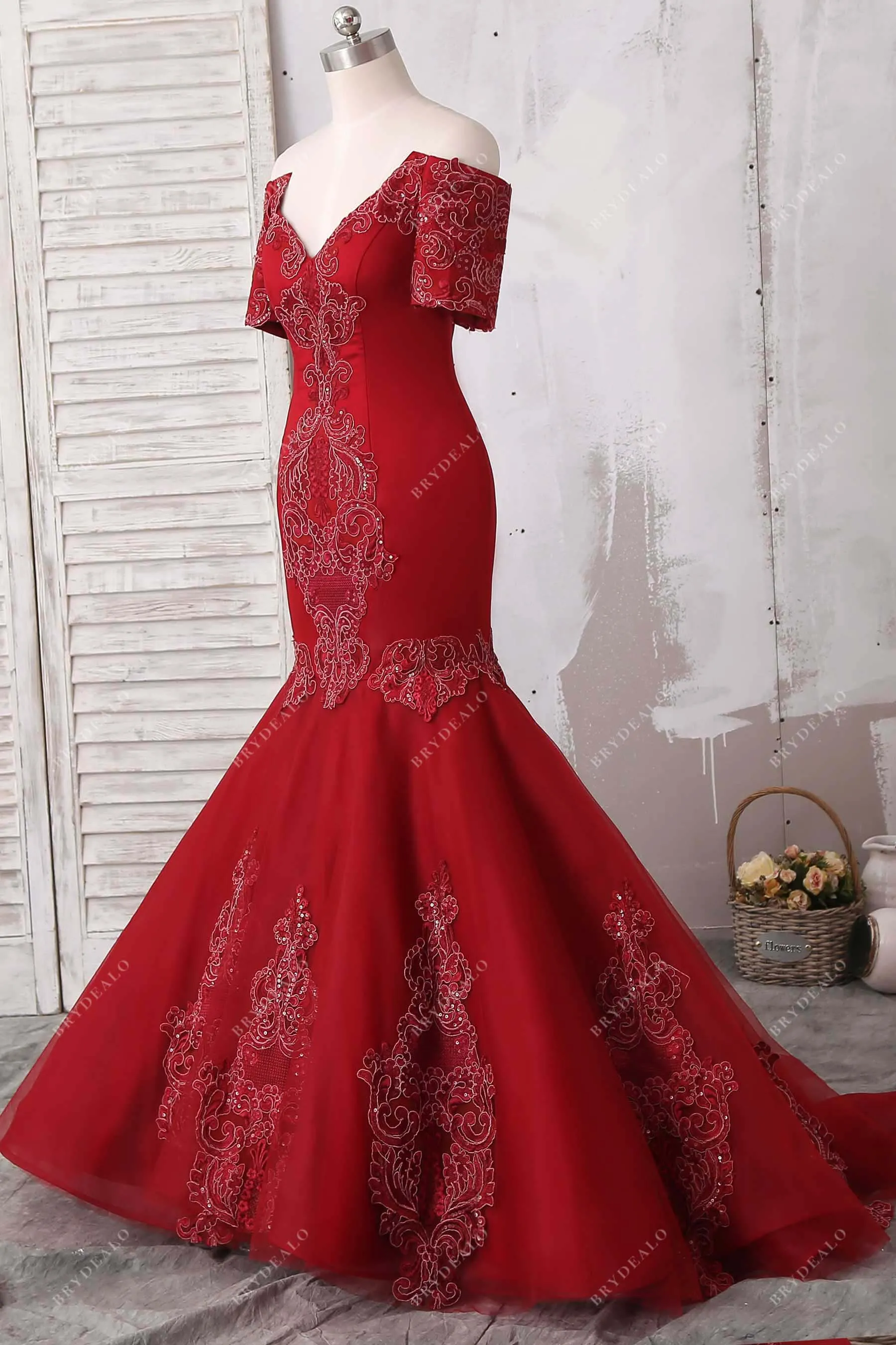 Dark Red Lace Off-the-shoulder Trumpet Prom Dress