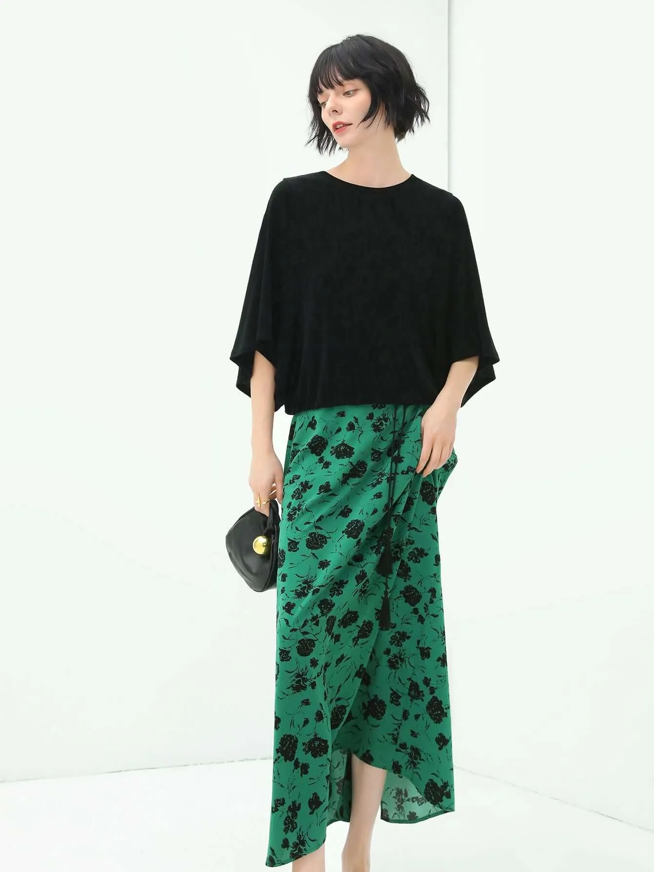 Floral Green and Black High-Waist Midi Skirt