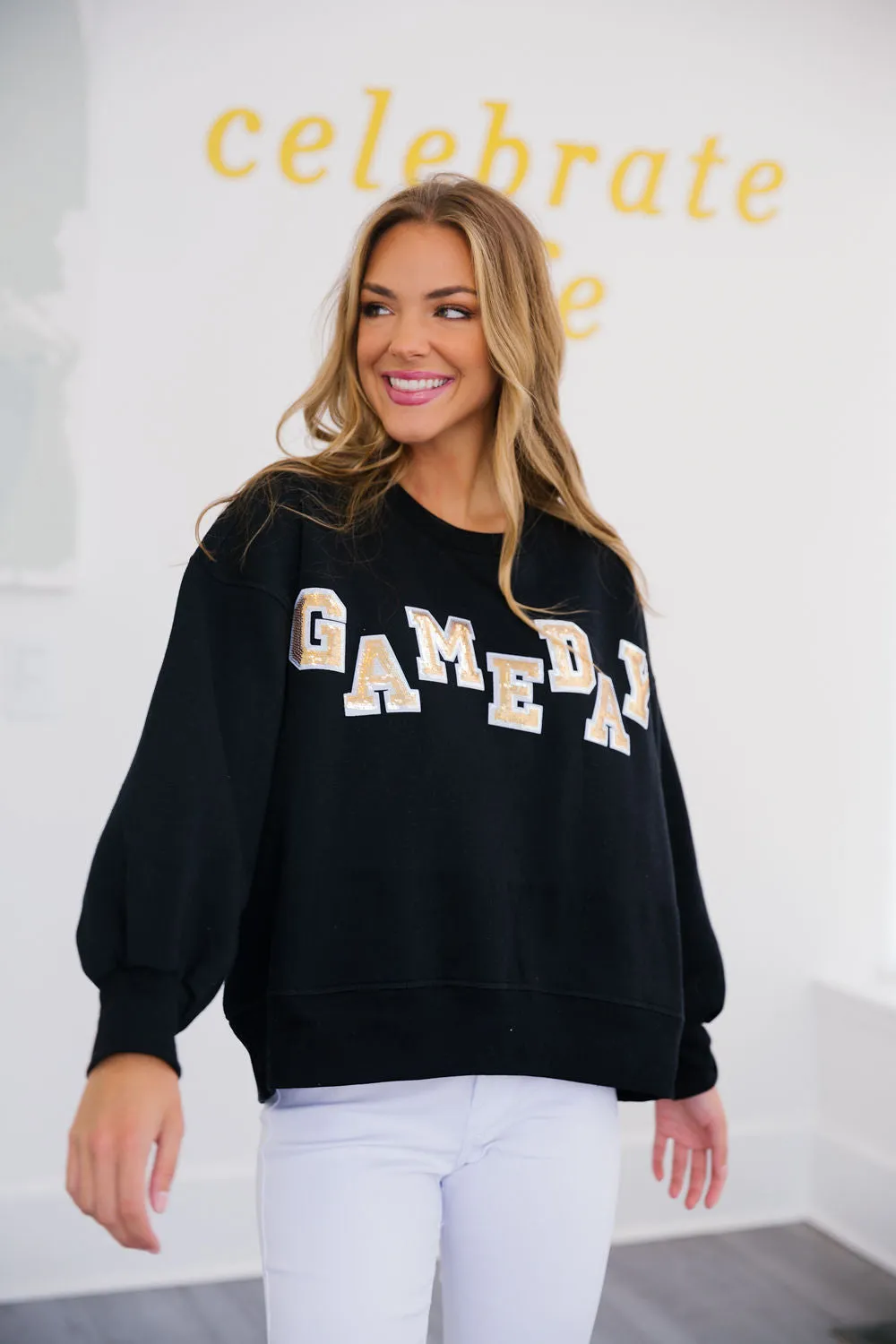 GAME DAY GOLD SPARKLE PULLOVER