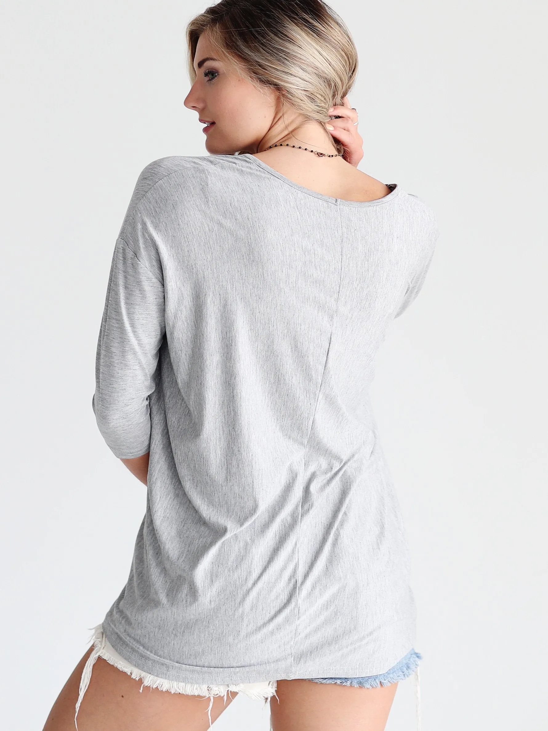 Heather Gray DLMN V-Neck 3/4 Sleeve Tunic