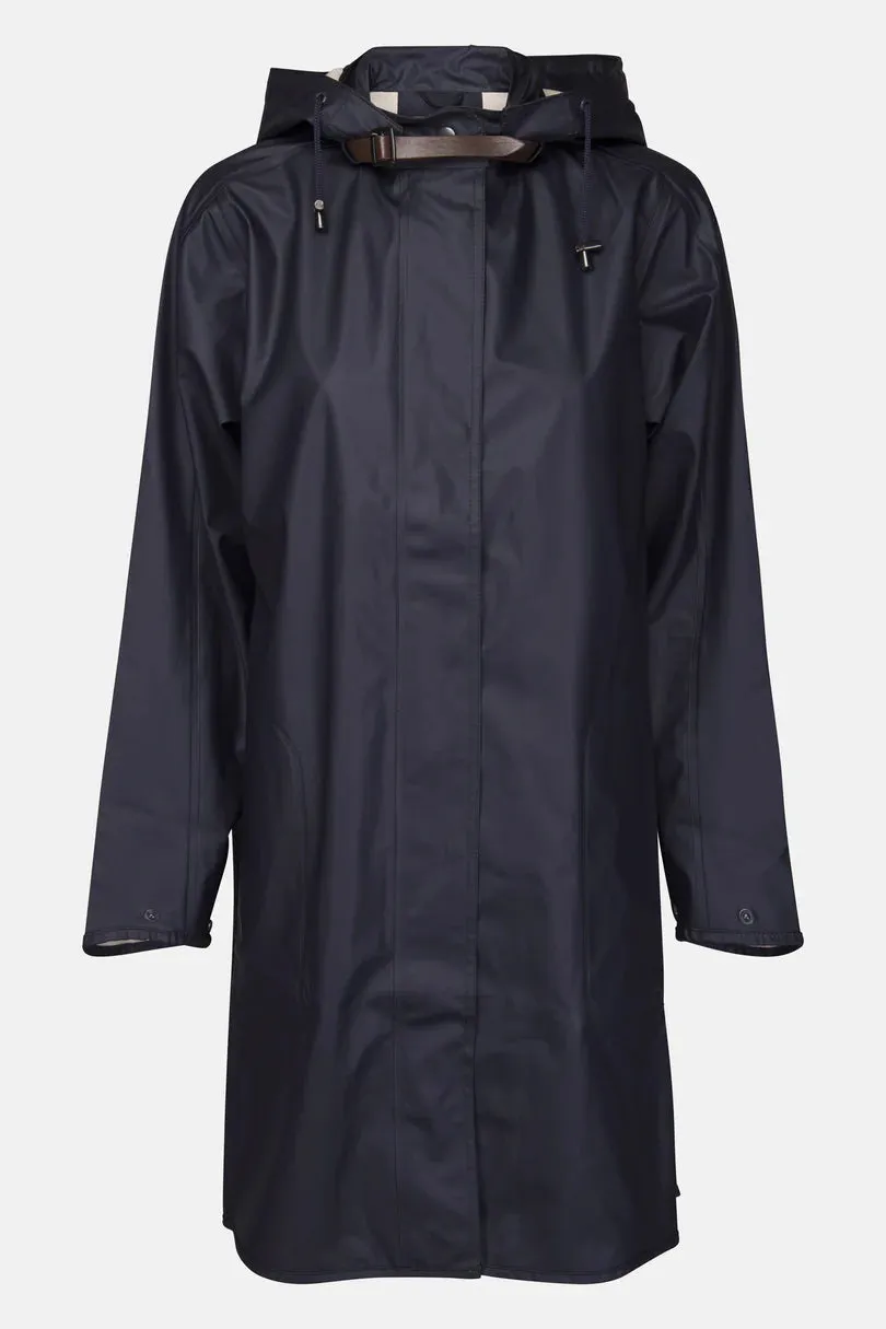 Ilse Jacobsen Rain 71 Raincoat in Dark Indigo