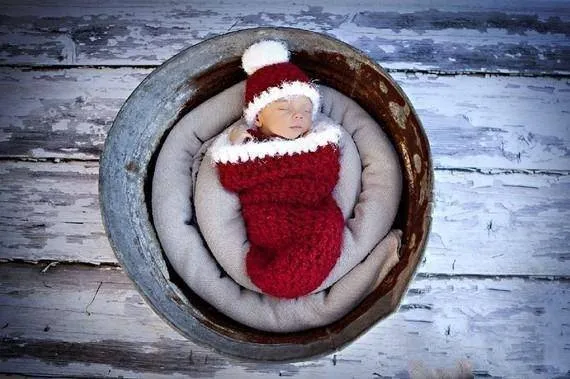 Newborn Santa Cocoon And Hat Set