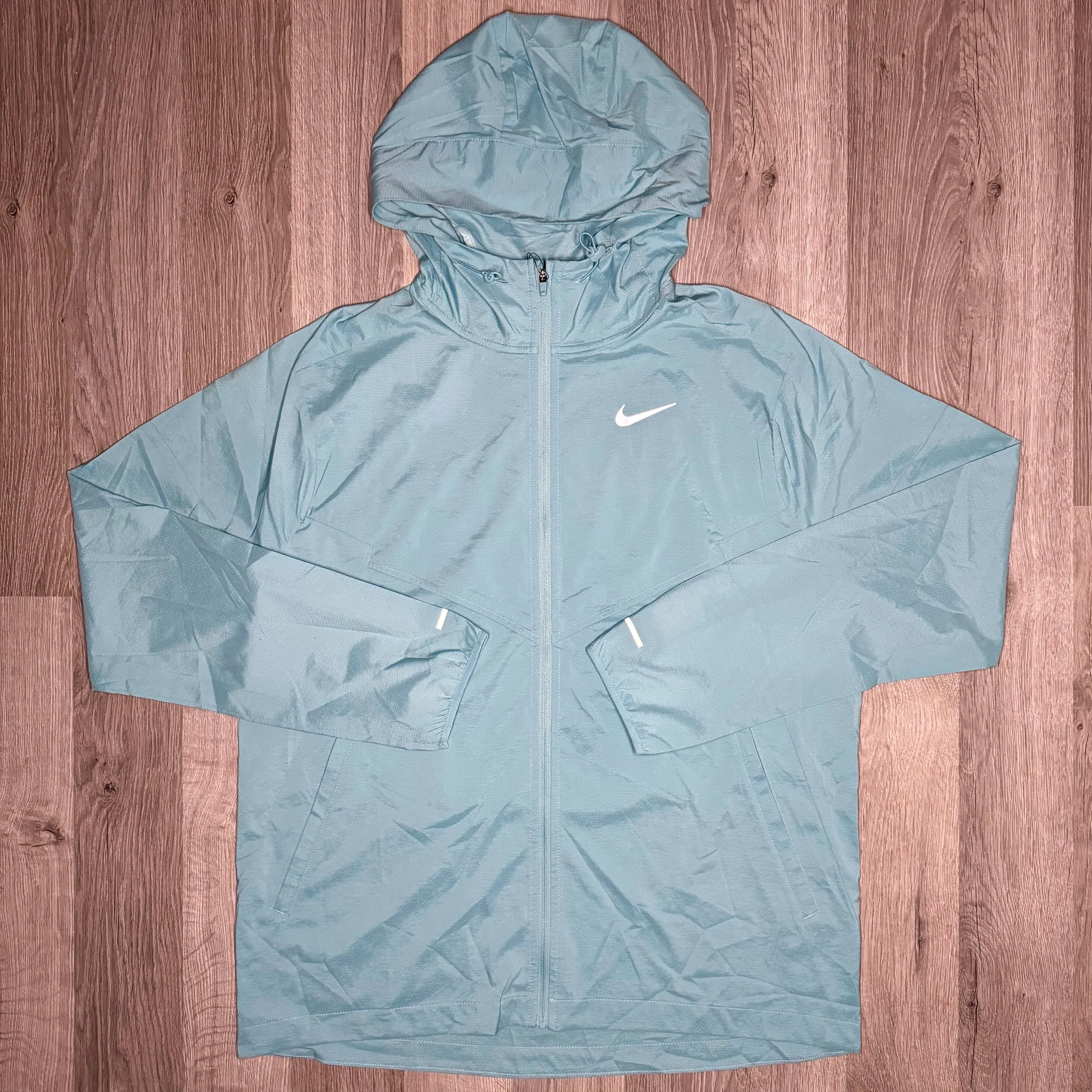 Nike Windrunner & Stride Set - Jacket & Shorts - Denim Blue