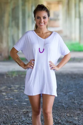 SALE-The Perfect Piko Short Sleeve V-Neck Tunic-White