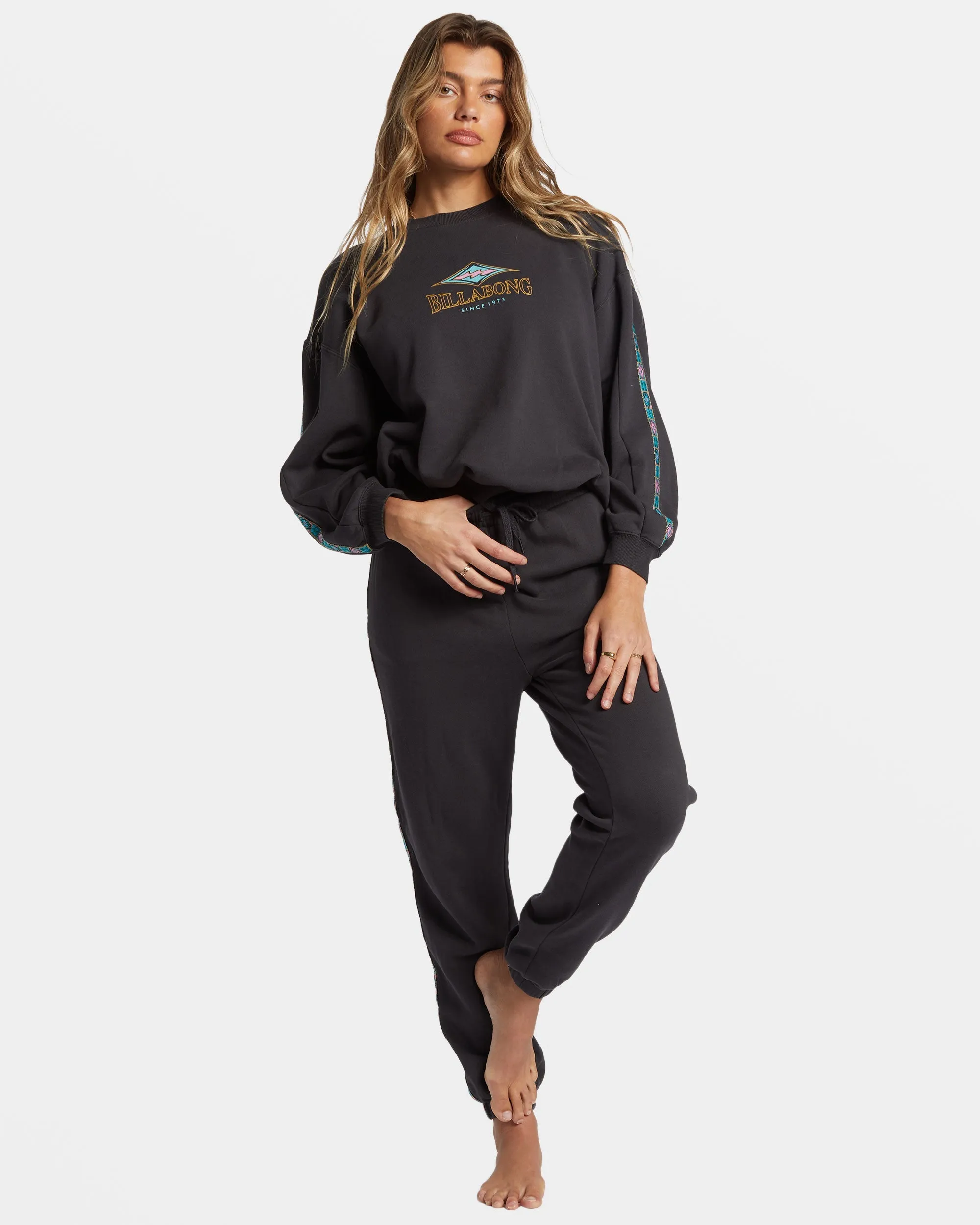 Swipe Right Kendal Crewneck Sweatshirt - Black Sands