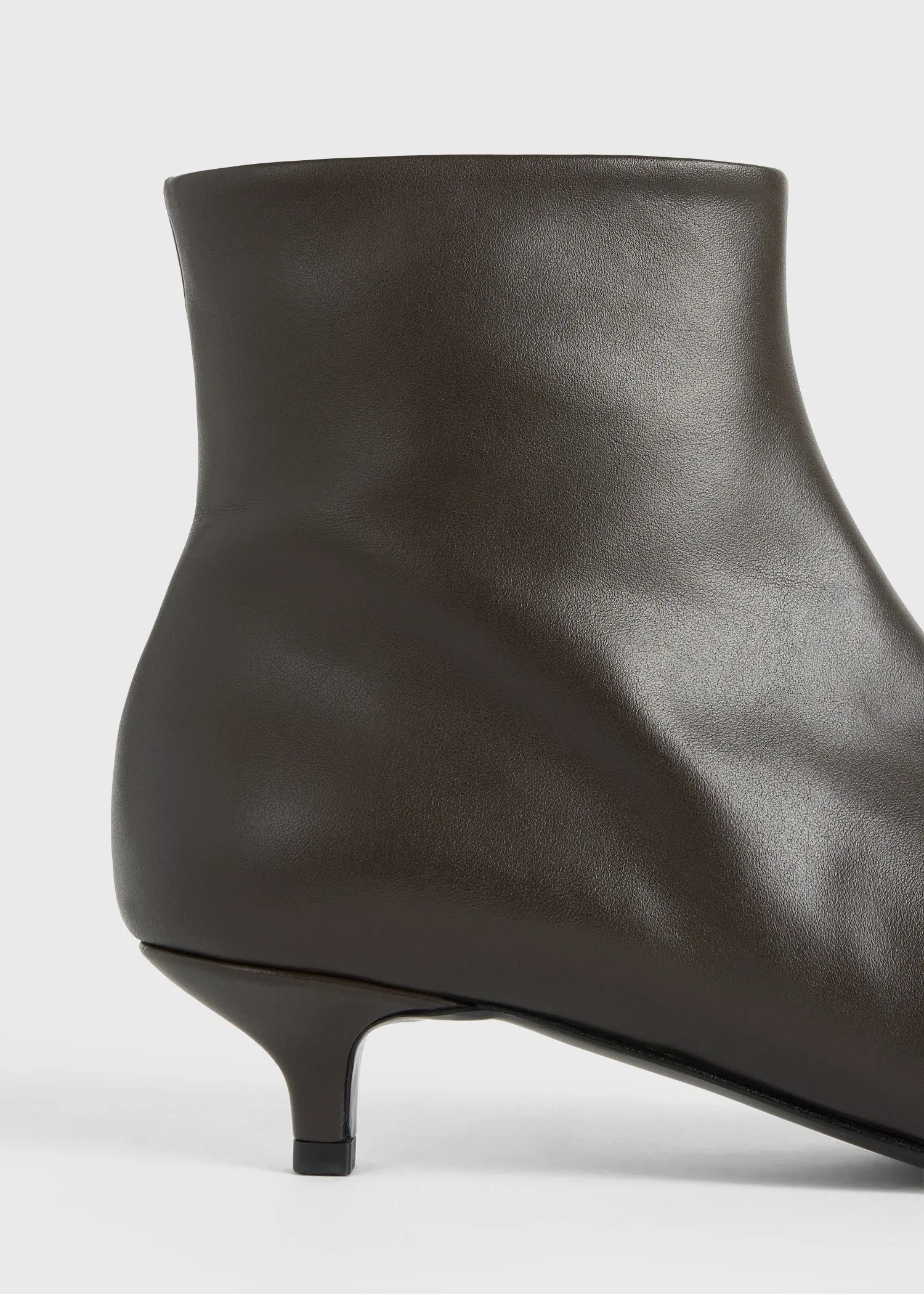 The Slim Ankle Boot bark