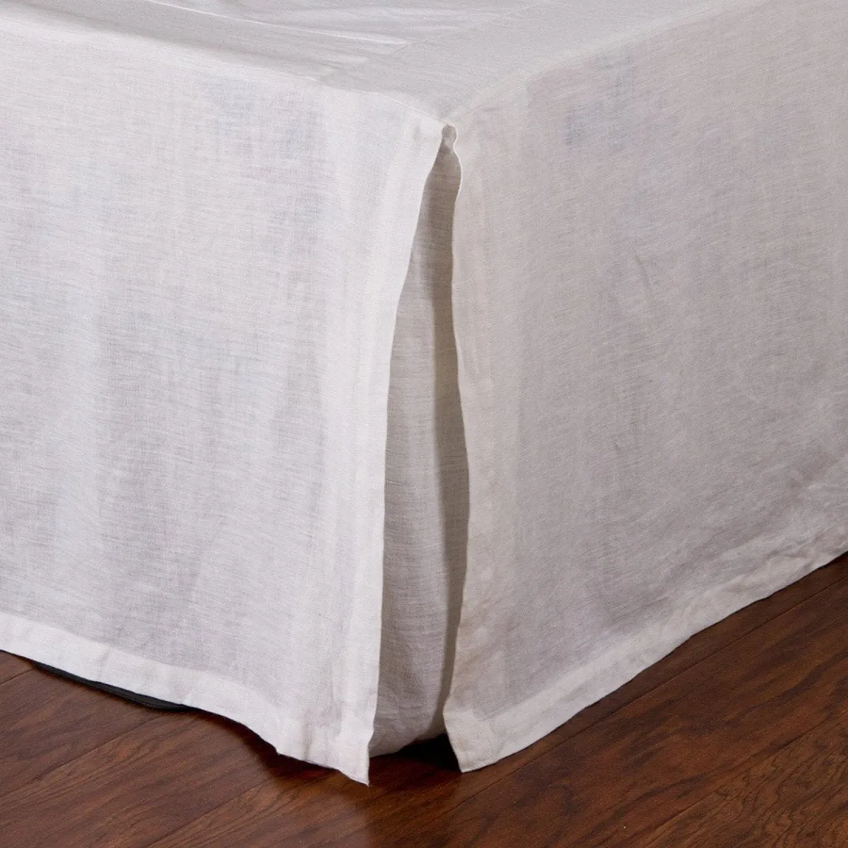 White Linen Pleated Bedskirt